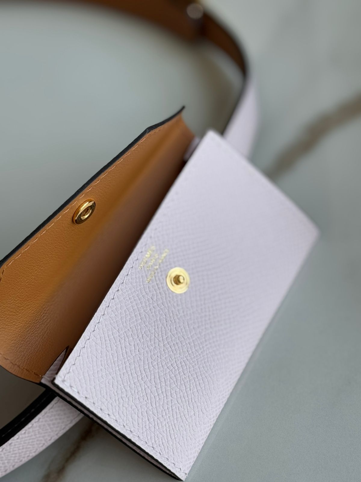 Ceinture Kelly Pocket 18 en cuir Gris lavande