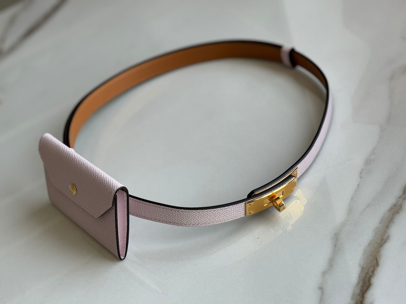 Ceinture Kelly Pocket 18 en cuir Gris lavande